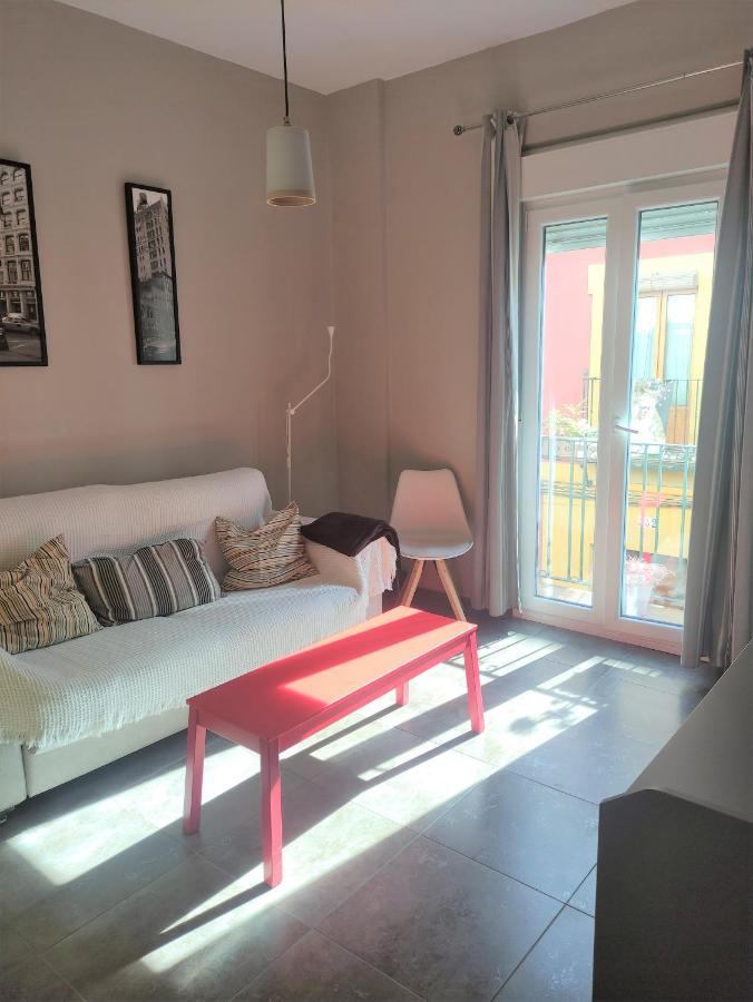 Apartament Vive Triana Sewilla Zewnętrze zdjęcie