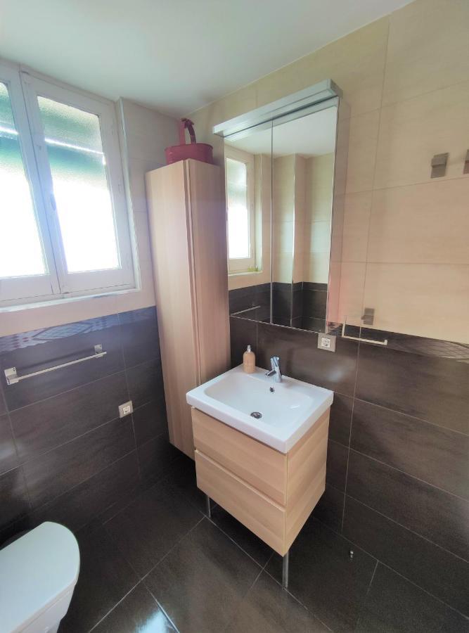 Apartament Vive Triana Sewilla Zewnętrze zdjęcie